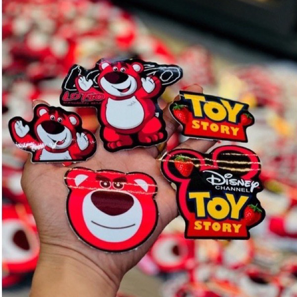 TEM GẤU DÂU LOTSO DỄ THƯƠNG CUTE DÁN XE DECAL