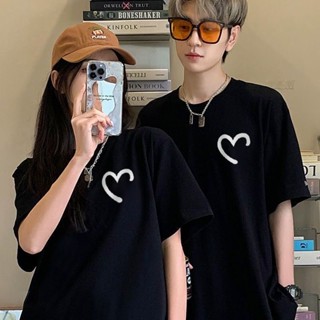 Áo thun đôi nam nữ in hình trái tim Basic, Áo phông cổ tròn from rộng unisex  chất vải cotton mát mịn thấm hút mồ hôi