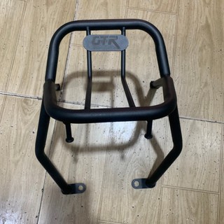 Ba ga trước mũi xe yamaha pg1