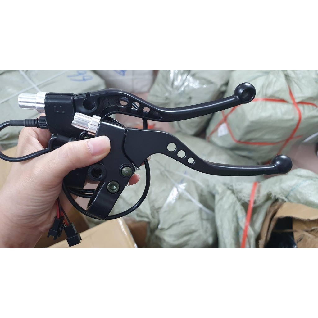 Tay phanh 3 lỗ xe điện ( 1 đôi )