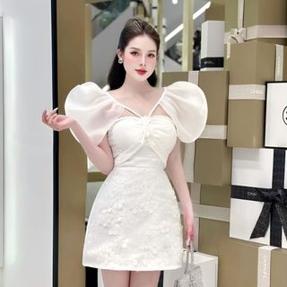 Váy tiểu thư sang chảnh tay bồng cổ yếm đầm thiết kế kim sa đính hoa dự tiệc HN Clothing V249