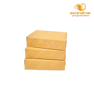 Hộp carton nắp gài nhiều kích thước đựng quần áo phụ kiện giá gốc tận xưởng - Bao bì Việt HN