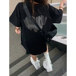 (ORDER) Áo thun cộc tay màu đen in hình trái tim ghép sau lưng form rộng oversize hàng Quảng Châu