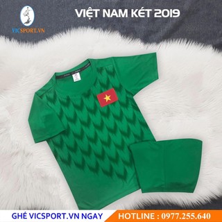 Quần Áo Đá Banh VN, Áo Bóng Đá Trẻ Em Đội Tuyển Việt Nam Xanh Lá Cho Bé Thoáng Mát - Vicsport