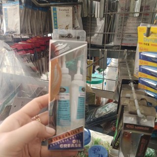 Mỡ nhot vô máy câu 20ml