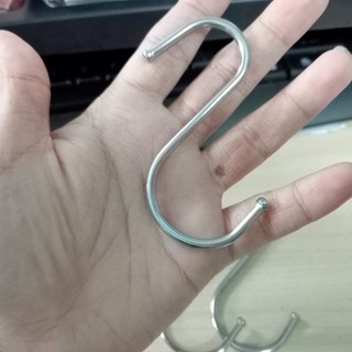 Móc treo đồ chữ S