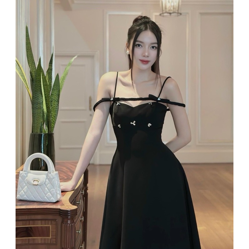 ĐẦM MIDI TRỄ VAI ĐÍNH ĐÁ