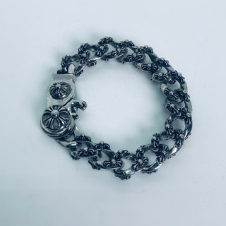 Lắc tay Chrome Heart bạc fullbox cao cấp - Chrome Heart Store