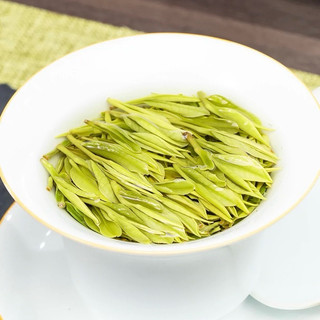 BẠCH TRÀ AN CÁT CHIẾT GIANG ( Danh trà Trung Hoa )