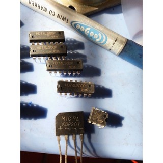 IC 555/74lsoop/74LS08P/GK7350GX