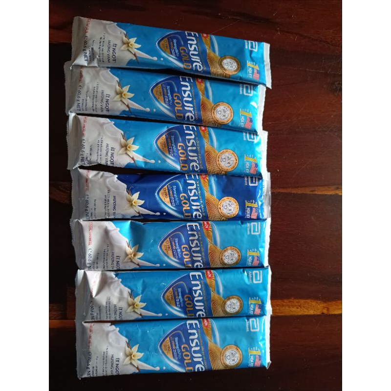 10 gói sữa ensure hương vani 60,6g/10 gói pedia sure hương vani 48,6g date mới