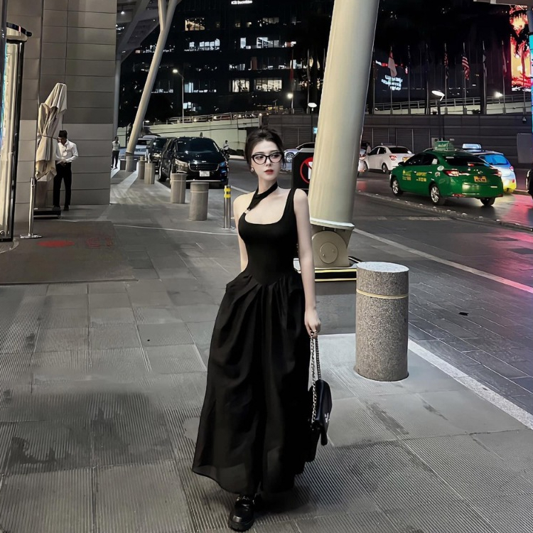 Váy maxi cut out phối - baube