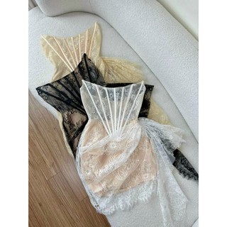 đầm body ren cúp ngực lệch tà