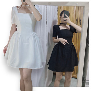 Đầm xoè cổ vuông tay phồng