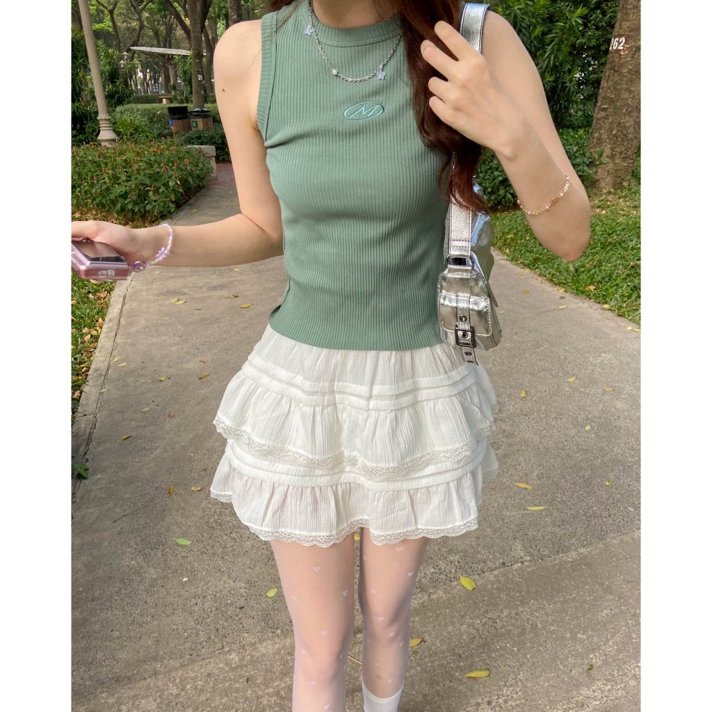 Áo tank top thêu M chất thun gân co dãn | MOODIE BRAND