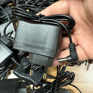 Sạc cân điện tử 6V [ sẵn hàng ] [ CÂN VICHITA ]