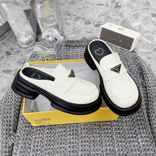Giày sục da bóng da mềm mũi tròn, loafer nữ Prada bản đế mới khóa tam giác,  giày sục moca nữ đế cao 4cm