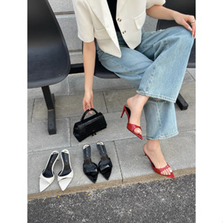   Sẵn Đỏ Trắng 37   ORDER ~ Dép guốc nữ mùa hè 2024 cao gót quai mảnh thời trang Âu Mỹ mũi nhọn da trơn bóng 