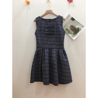 Đầm xèo sát nách dễ thương vừa size S