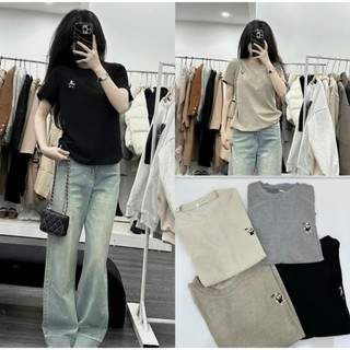 Áo thun nữ cổ tròn thêu logo basic - Retrostyle - Aophongtheucho2558_P8K1