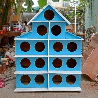 Chuồng bồ câu gỗ loại 15 lỗ tròn nuôi được 8 đôi chim bồ câu thả rông