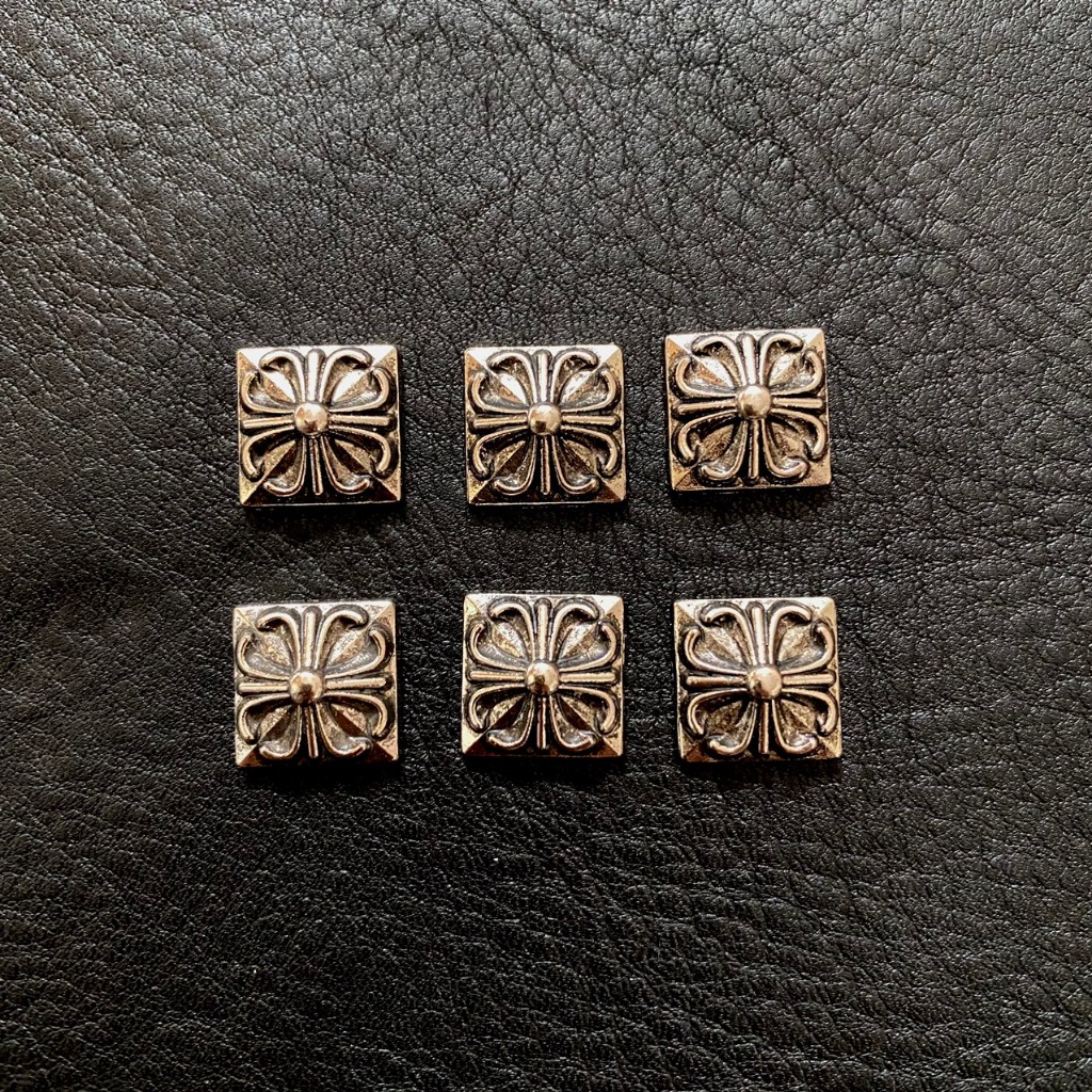 Đinh tán Chrome Hearts cao cấp