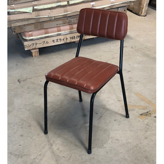 Ghế bọc nệm khung sắt HW705