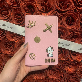 Vỏ bọc hộ chiếu Hồng pastel (free khắc tên, gắn 1 charm logo)