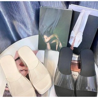 Dép xuồng PU siêu nhẹ 9cm Ngọc Trinh Store quai ngang trong suốt xinh xắn, dễ thương.