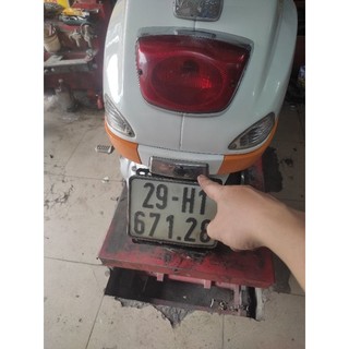 Nhựa mạ đèn soi biển đuôi xe vespa LX S sprint Primavera