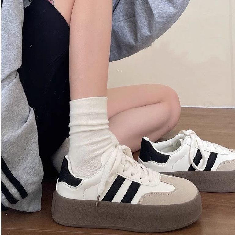 Giày nữ độn đế phối màu sọc siêu đẹp Venusss