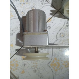  Mô tơ giảm tốc 220v 25W 85 vòng  motor giảm tốc 220v 25w 