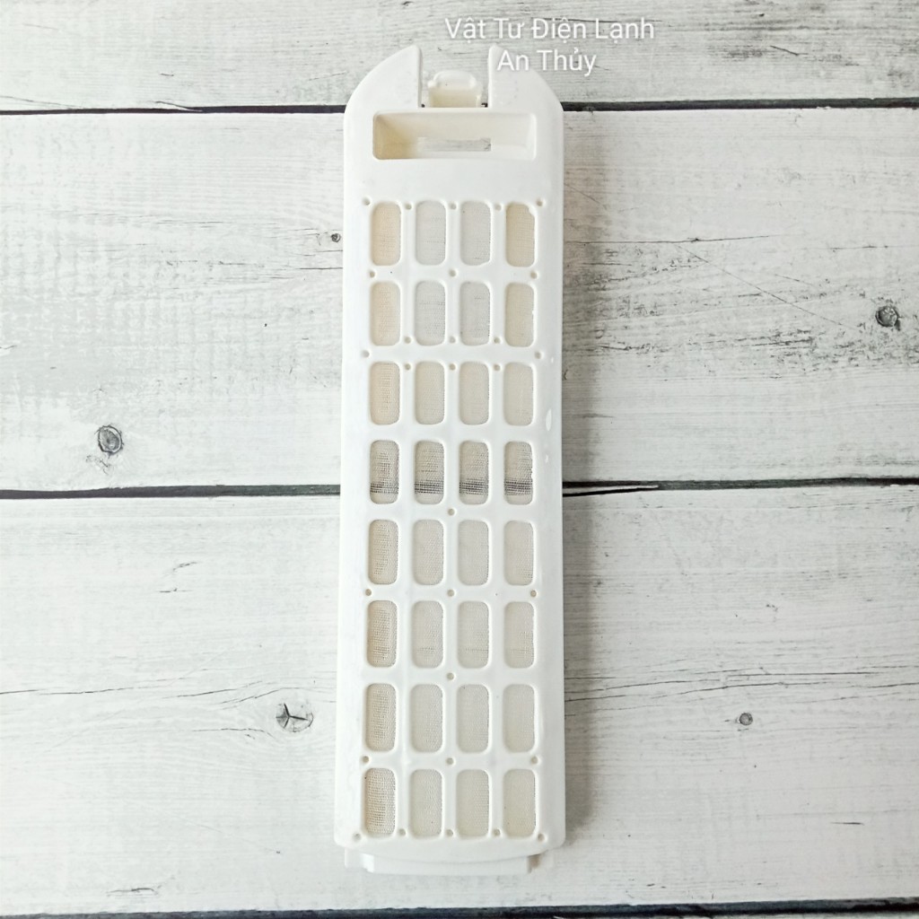 Túi lưới lọc máy giặt AQUA từ 9.5kg đến 12kg màu trắng dài