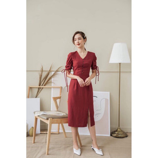 Váy Công Sở Cổ V Dây Rút