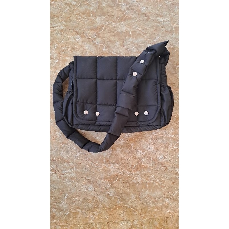 Túi đeo chéo chần bông nam nữ đi học, đi làm, đi chơi alsbag CÚC BẤM TĂNG GIẢM