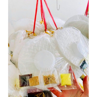 Bánh tráng chấm me bơ 1 xâu 10 gói