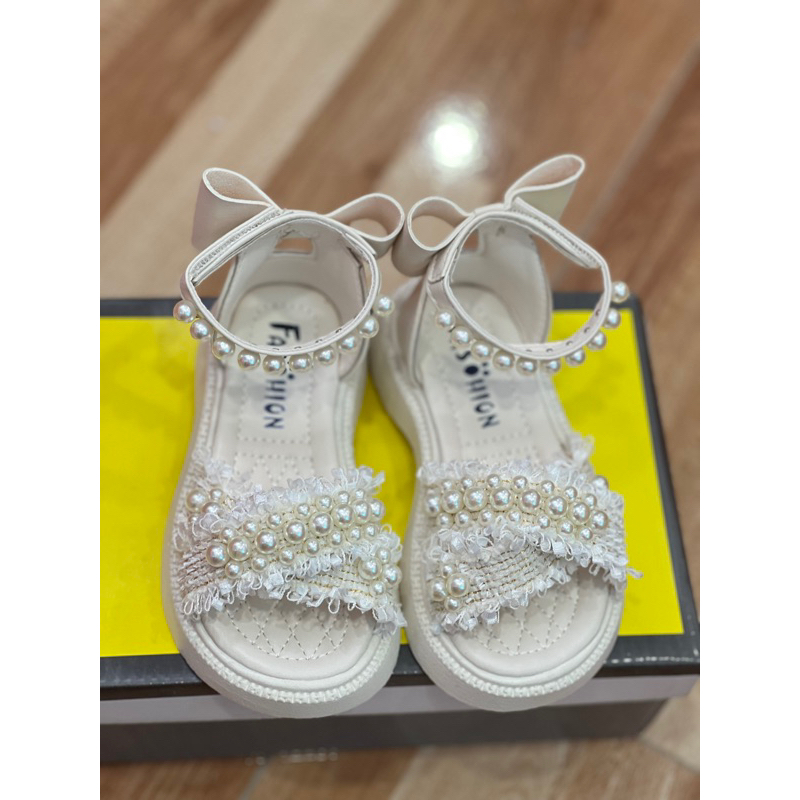 Sandal bé gái dép quai hậu cho bé ren đính ngọc nơ sau xinh xắn công chúa siêu nhẹ êm chân QCCC 116