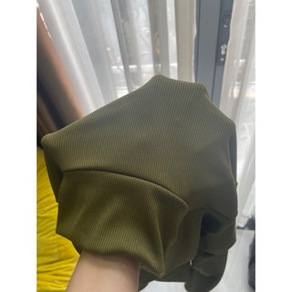 Áo Cổ Lọ, Tay Sỏ Ngón, Ủ Kem, Chất Liệu Thun Gân Cao Cấp Fom Ôm 40KG-60KG