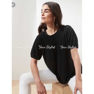 Smocked Texture Top / Áo thun kiểu xuất dư