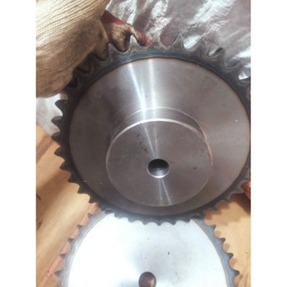 Nhông 50b 34 đến 36 răng. bánh răng 50b. đĩa xích. nhông có gù 1 bên