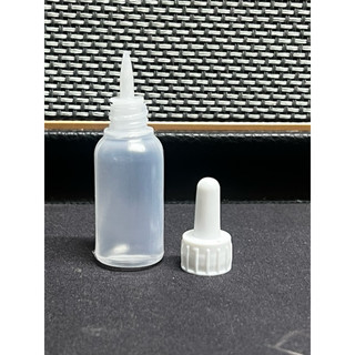 Combo 1OO  lọ nhựa 5ml-10ml (có kèm nắp)
