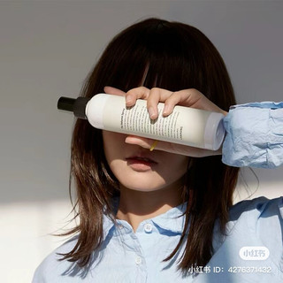 Xịt phồng tạo kiểu chân tóc 𝐅𝐢𝐱 𝐕𝐨𝐥𝐮𝐦𝐞 𝐒𝐩𝐫𝐚𝐲 𝐂𝐡𝐚𝐡𝐨𝐧𝐠 𝟐𝟓𝟎𝐦𝐥 - 𝐇𝐚̀𝐧 𝐐𝐮𝐨̂́𝐜