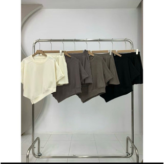 Set áo kèm quần giả váy chất gân tăm siêu xinh dành cho các nàng freesize dưới 65kg