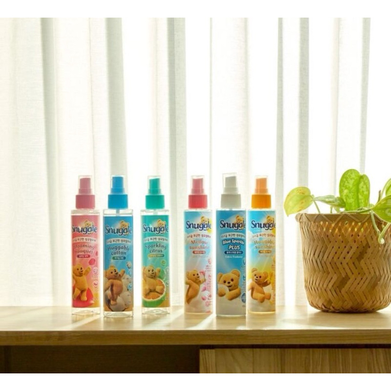 🧸(Auth - Chiết) Xịt thơm quần áo Snuggle🧸