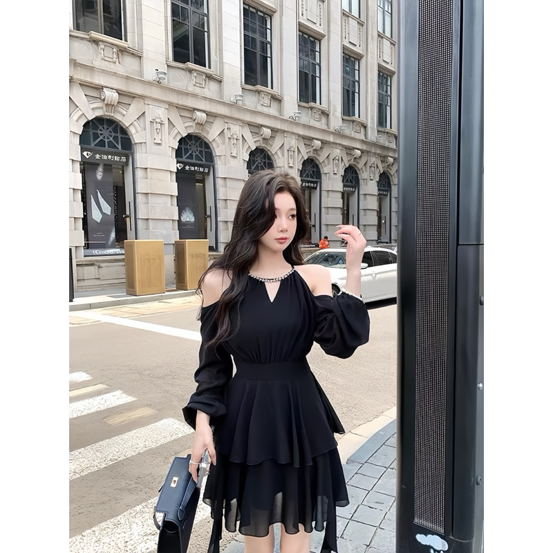 Váy Cổ Yếm Hở Vai Cổ Dây Ngọc Chất Von Mềm 2 Tầng (VY1) | BigBuy360 - bigbuy360.vn