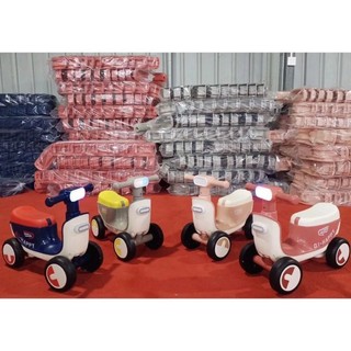 Xe chòi chân vespa/xe scooter/ xe chòi chân tê giác cho bé