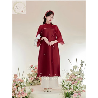 Áo dài nữ cách tân phù hợp với các mẹ bầu, thiết kế 2 tà cách điệu trẻ trung phối màu đỏ đô,đính nơ ngọc traii siêu xinh