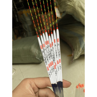 Phao Câu Cá Rô Phi ĐẠT MA ( phao ông già ) - Chất Liệu Lông Công