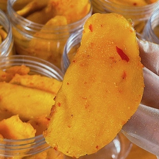 500Gr Xoài Sấy Dẻo muối ớt