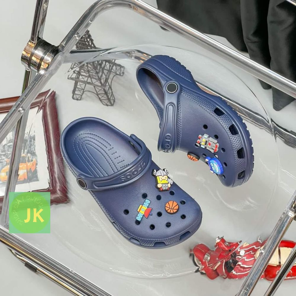 Dép sục Cross Classic Clog Nam Nữ Unisex Đế Cao 2-3cm - Tặng 10 Jib Màu Navy
